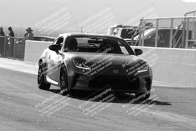 media/Dec-03-2023-Speed Ventures (Sun) [[63e011f1de]]/1-Pre Grid-Track Entry/